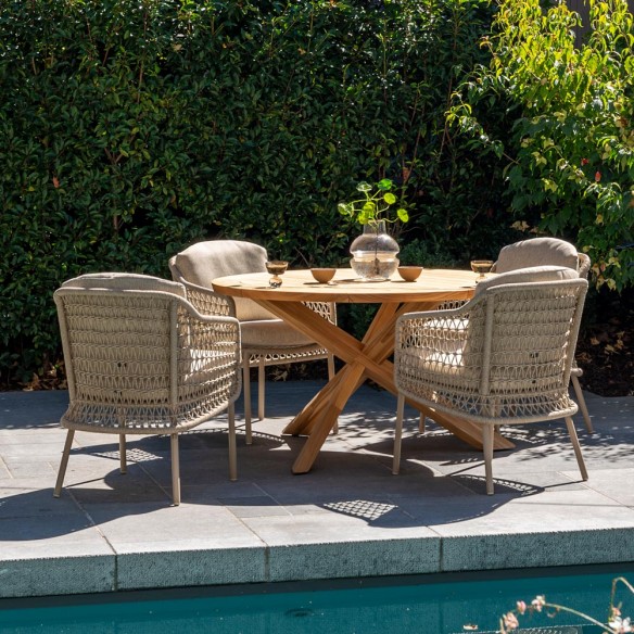 Ensemble Table de jardin ronde PETRA en teck D130 avec 4 chaises PALOMA taupe coussin beige crème