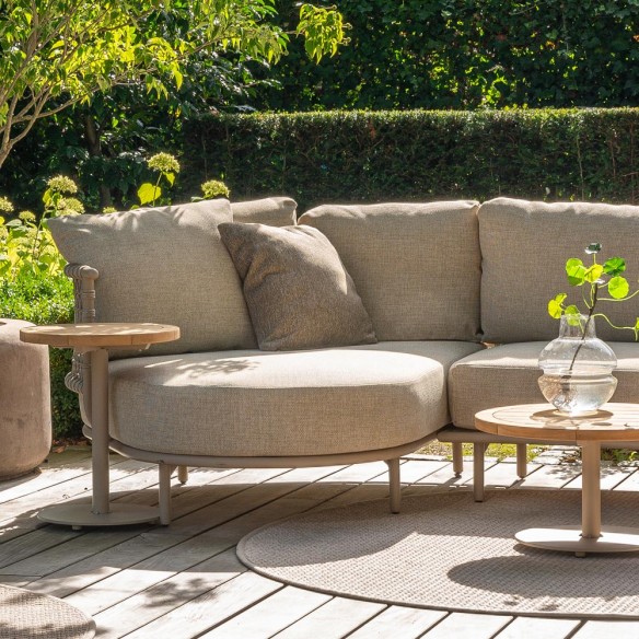 Salon de jardin SERENA 5 places cadre aluminium avec table basse et d’appoint rondes en teck
