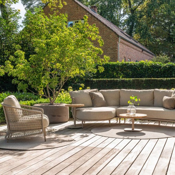 Salon de jardin SERENA 5 places cadre aluminium avec table basse et d’appoint rondes en teck