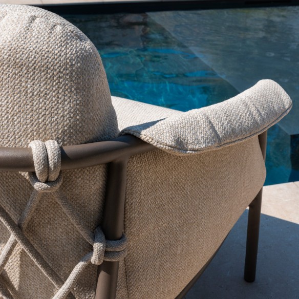 EZOA Lounge Set 8 Seater Aluminium Taupe with Round Teak Coffee and Side Tables