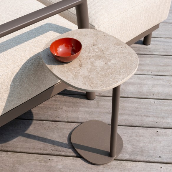 Salon de jardin CIELO 5 places cadre taupe aluminium avec tables basses céramique