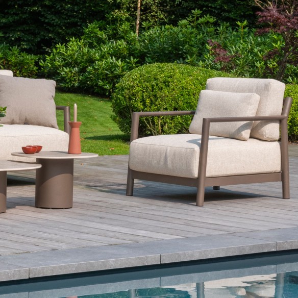 Salon de jardin CIELO 5 places cadre taupe aluminium avec tables basses céramique