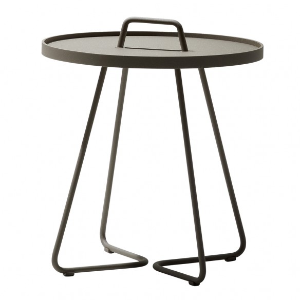 ON THE MOVE Side Table H60cm Aluminium Taupe