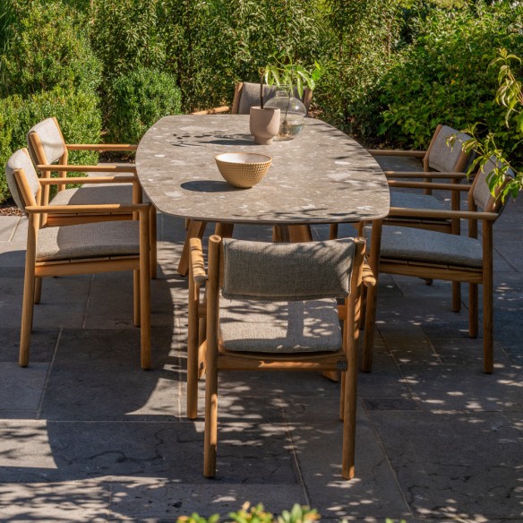 Chaise de jardin LEKO en teck avec coussins beige noisette
