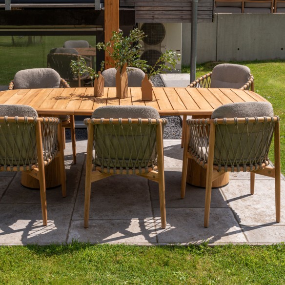 NUMA Outdoor Dining Chair in Teak with Marled Grey Cushions