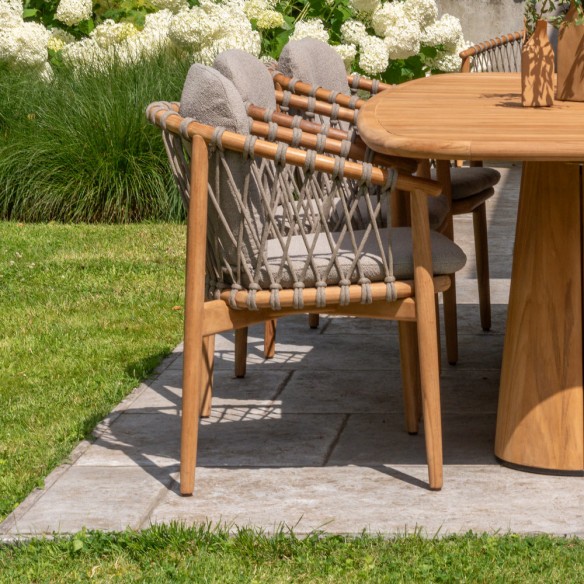 Chaise de jardin NUMA en teck avec coussins gris chiné