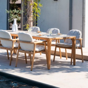 Chaise de jardin SOLANA en teck avec assise ajourée en acier inoxydable et coussin crème