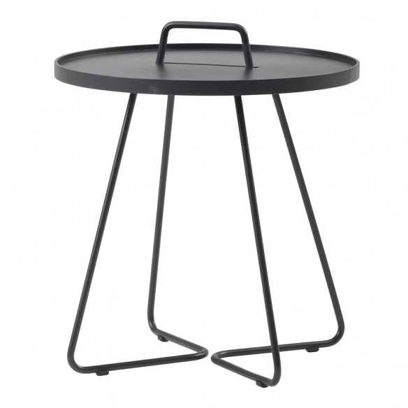 ON THE MOVE Side Table H60cm Aluminium Black