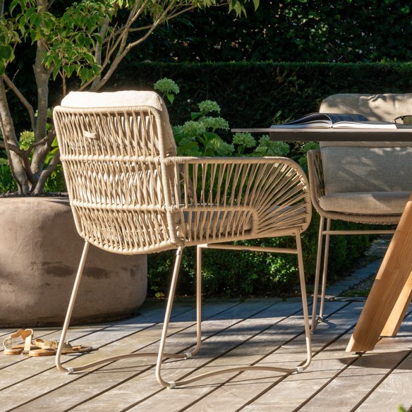 Chaise de jardin MIRAVA avec coussins beige crème