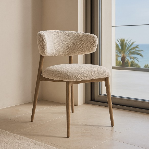 Chaise GALMOR en bois de frêne et tissu beige