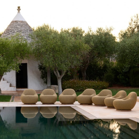 GEM Outdoor Swivel Lounge Chair with Teak Base and Textured Solar Ochre Fabric