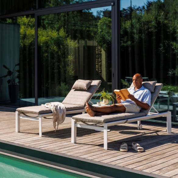 Duo de bains de soleil DELTA blanc aluminium