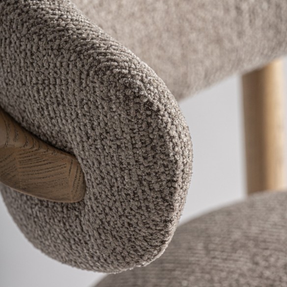 Chaise GALMOR en bois d’érable et tissu gris taupe