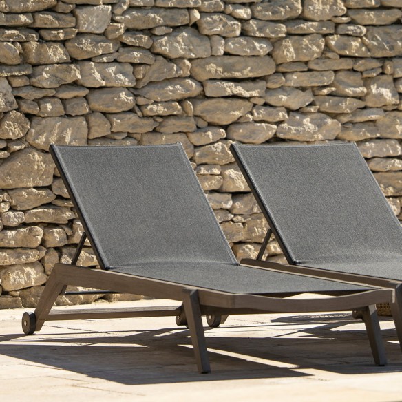 COPENHAGUE Sun Lounger in Duratek with Anthracite Batyline Eden