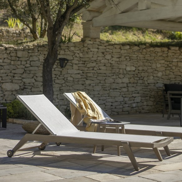 COPENHAGUE Sun Lounger in Duratek with White Batyline Eden