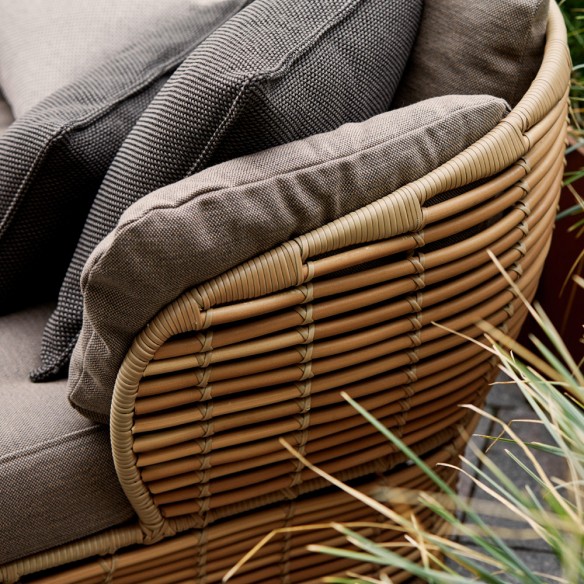 BASKET Garden Armchair Natural with Taupe Cushions