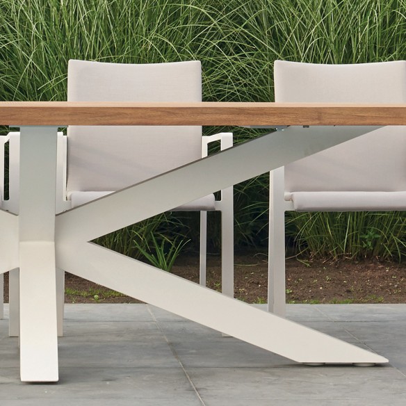 Table de jardin TIMOR en teck et aluminium blanc 8 places L280