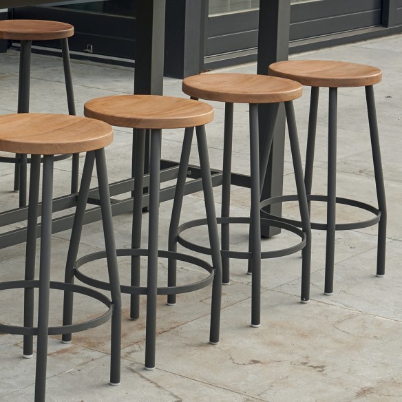 NEVADA Garden Bar Set in Teak and Anthracite Aluminum with 8 Stools