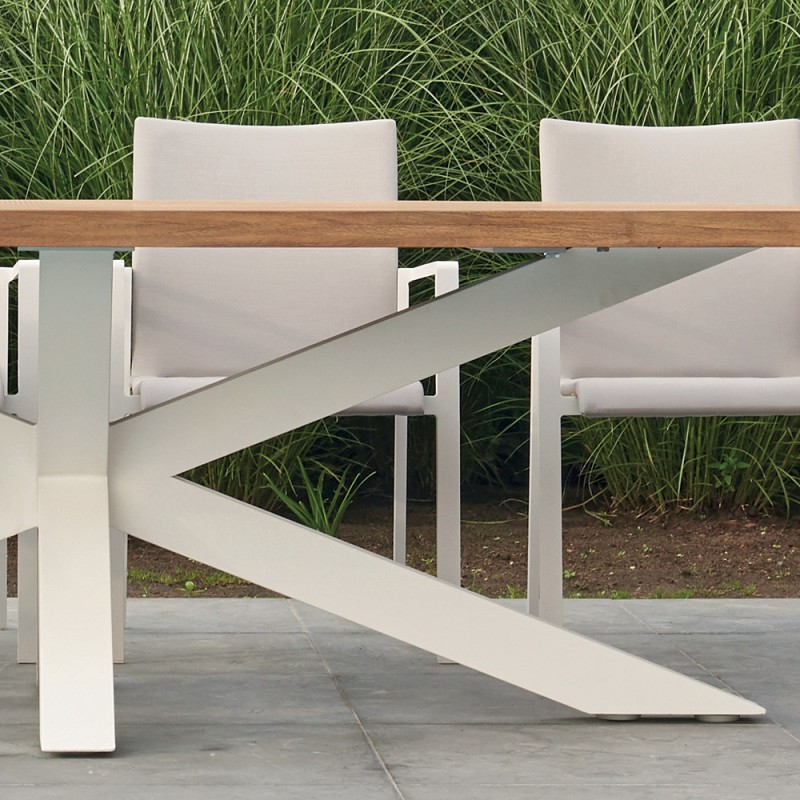 Table de jardin TIMOR en teck et aluminium blanc 6 places L230