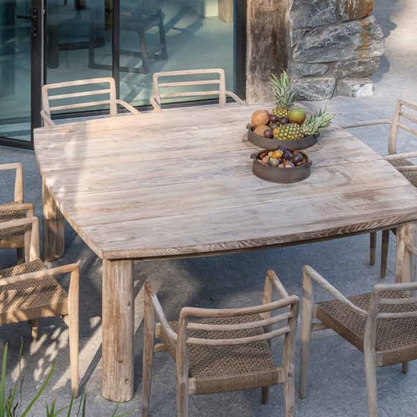 Table de jardin carrée MILA en teck recyclé gris naturel L175cm