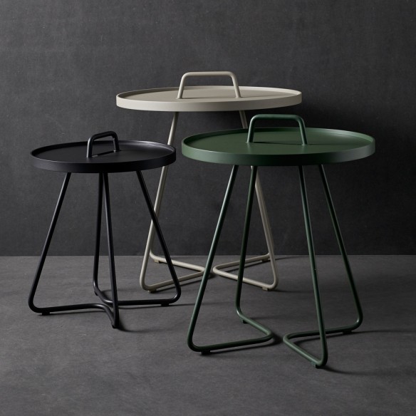 ON THE MOVE Side Table H54cm Aluminium Green