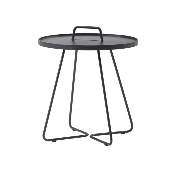 ON THE MOVE Side Table H54cm Aluminium Black