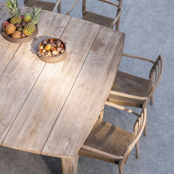 Table de jardin carrée MILA en teck recyclé gris naturel L175cm