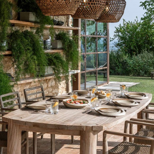 Table de jardin MILA en teck recyclé gris naturel L250