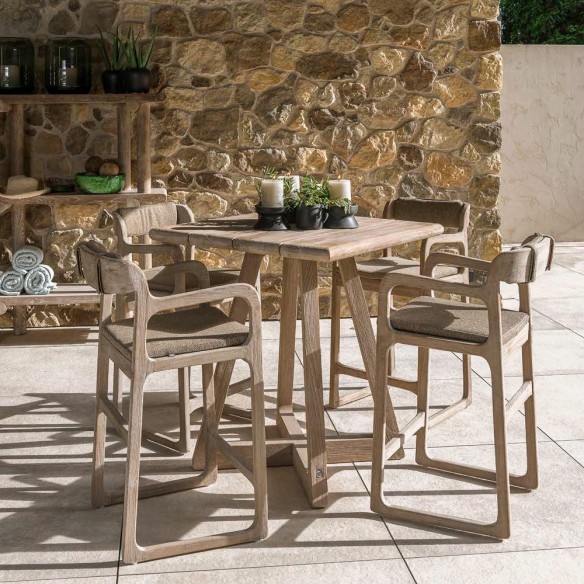 Chaise haute SONIA en teck recyclé gris naturel avec coussin d’assise