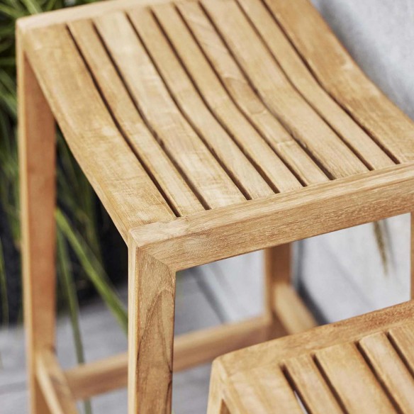 FLIP Bar Stool in Teak