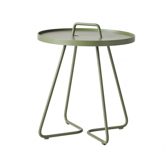 Table d’appoint ON THE MOVE H54cm en aluminium vert olive