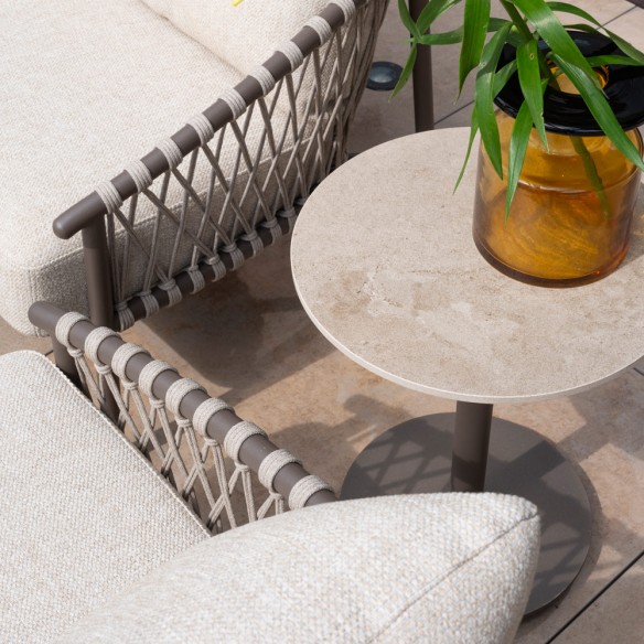Salon de jardin ASTORIA 5 places cadre taupe aluminium avec table basse céramique