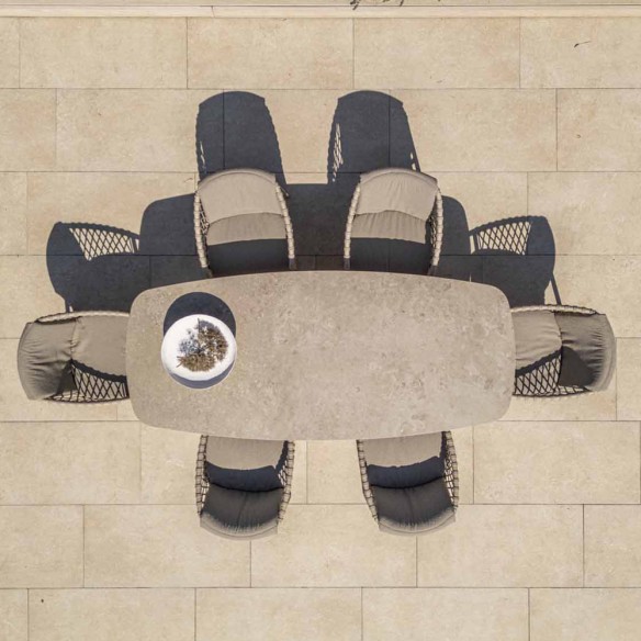 Ensemble Table de jardin PETRA en aluminium beige sable et céramique L240 et 6 chaises ASTORIA beige sable coussin beige taupe