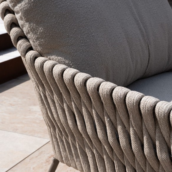 Salon de jardin MISTRAL 5 places cadre taupe aluminium avec duo de tables basses céramique