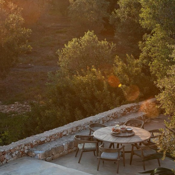 FRESCO Round Outdoor Dining Table in Natural Reclaimed Teak D170 H69cm